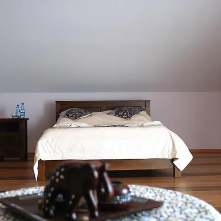 Han/Misafirhane Dworek Saski *