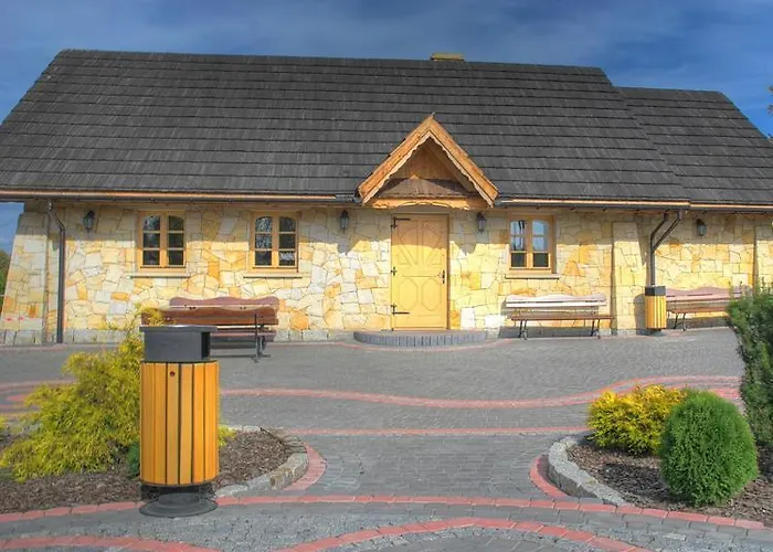 Dworek Saski Радом